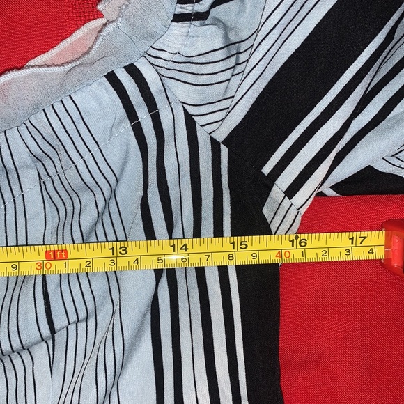 Striped Off Shoulder Blouse - Picture 3 of 7